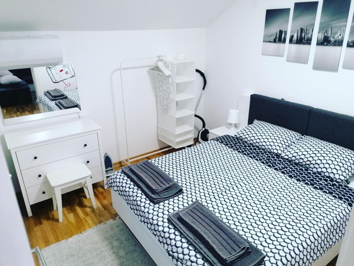 Nenadovic Apartman Obrenovac  Exterior foto